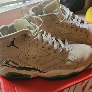 Air Jordan 6 Retro White Sneakers